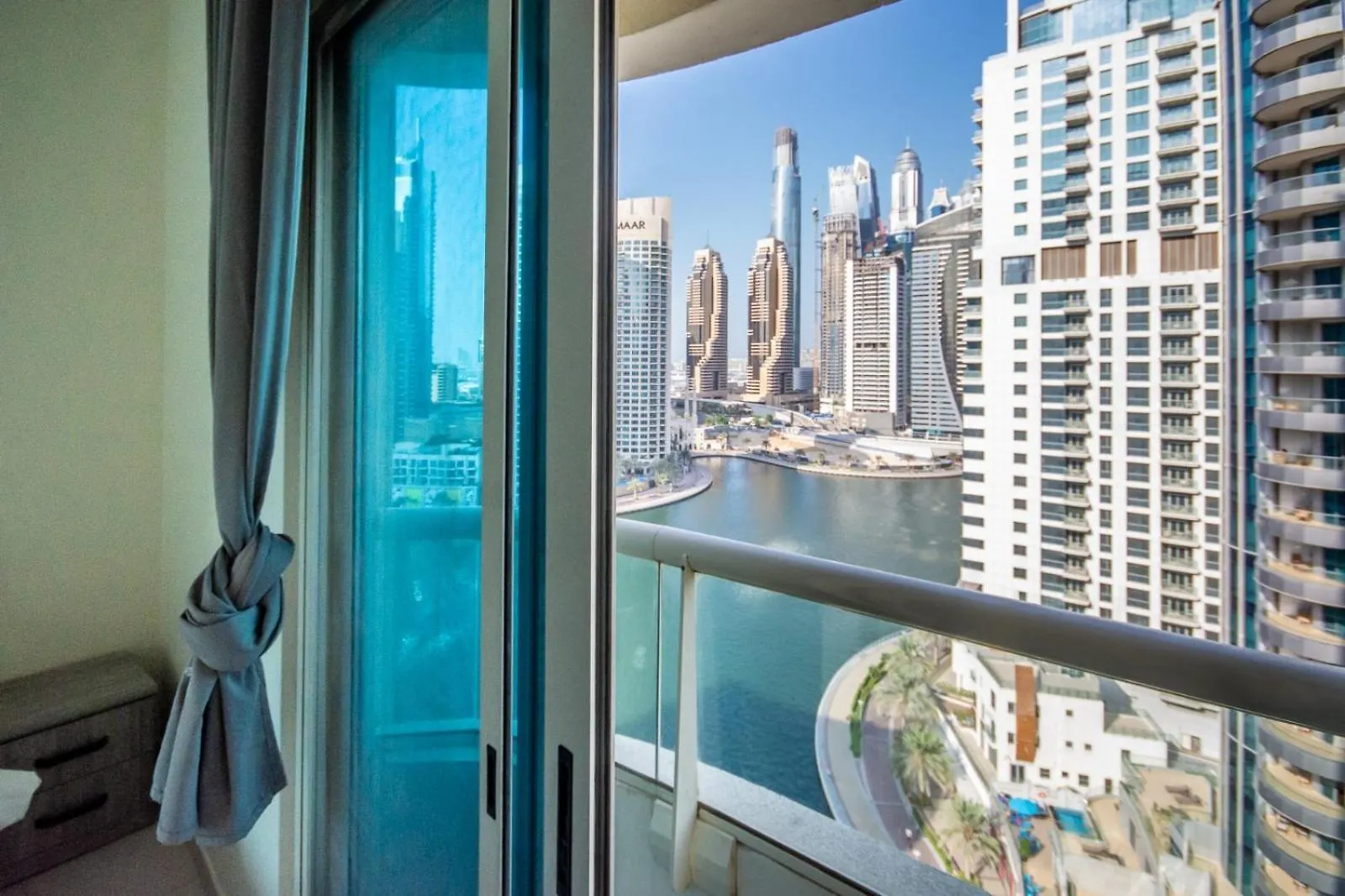 New!! Marina View Apartment - Recently Renovated Dubai