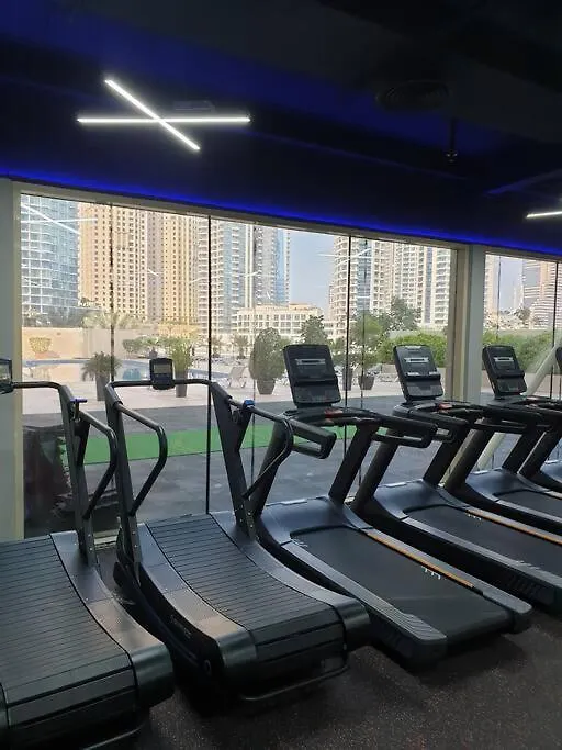 New!! Marina View Apartment - Recently Renovated Dubai